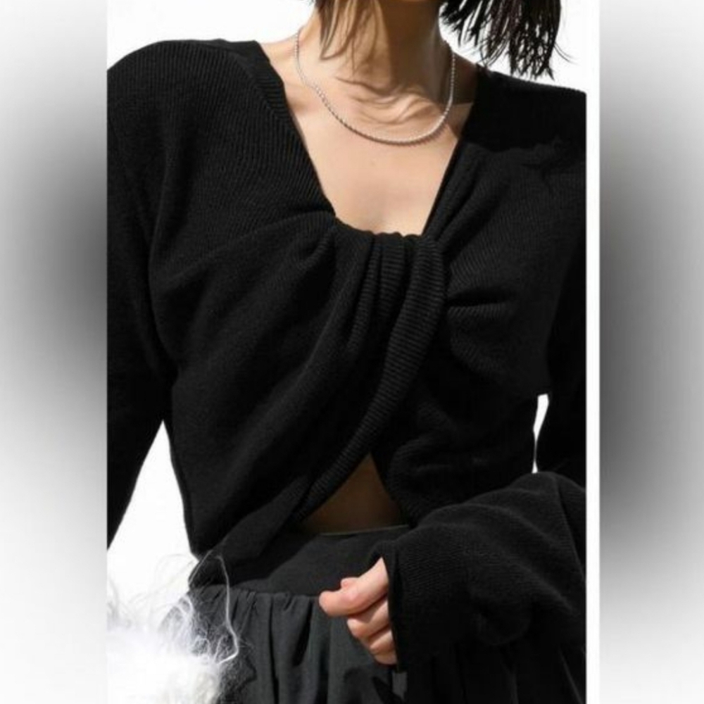 The Frankie Shop Black Darcey Twisted Sweater Top sz XS / S